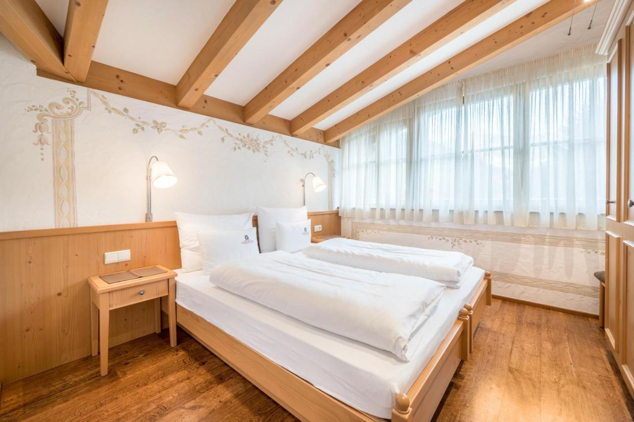Haus Zur Vogelweide App 6 Leilighet Dobbiaco Eksteriør bilde